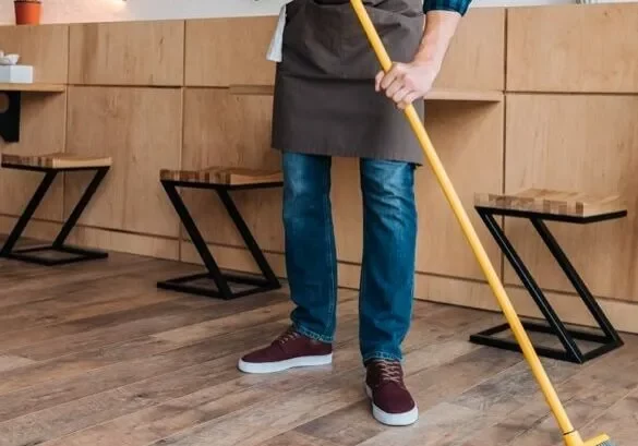 sweep-hardwood-flooring-1-square-landscape